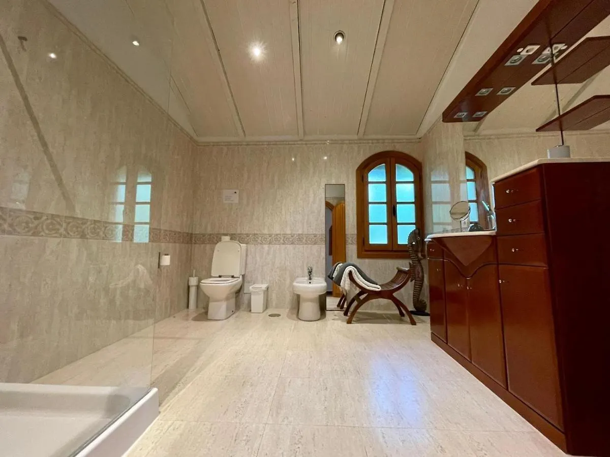 La Fuente Oase B&B Coin 0*,  Spain